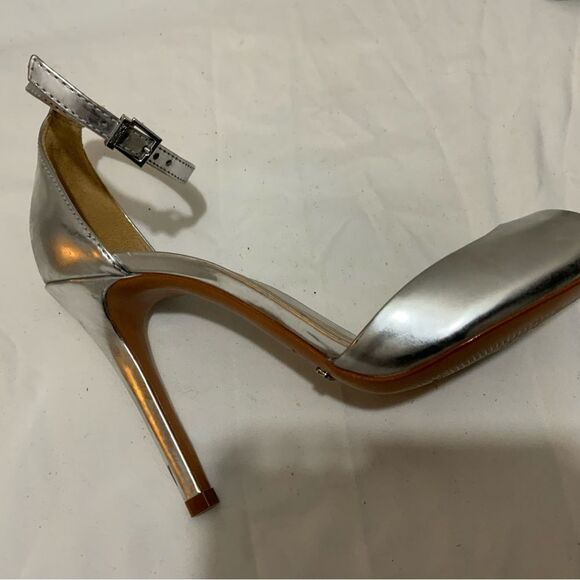 Schutz Saasha Lee Metallic Leather Open Toe Ankle Strap Heels Silver Size 7 - Picture 12 of 16